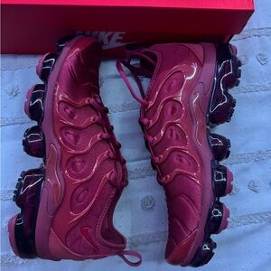 Air vapor max plus